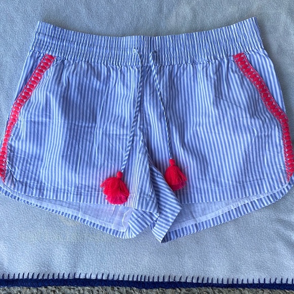 Vineyard Vines Women's Shorts - Picture 9 of 9